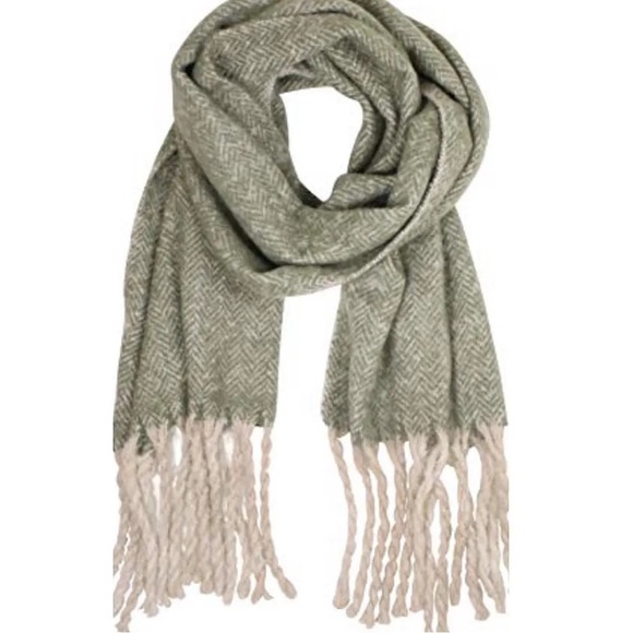 Free people blanket scarf - Picture 2 of 9